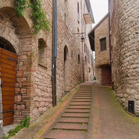 Apartament Uscio Su Francesco *